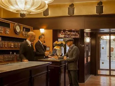 호텔 사투르니아&인터내셔널 4*