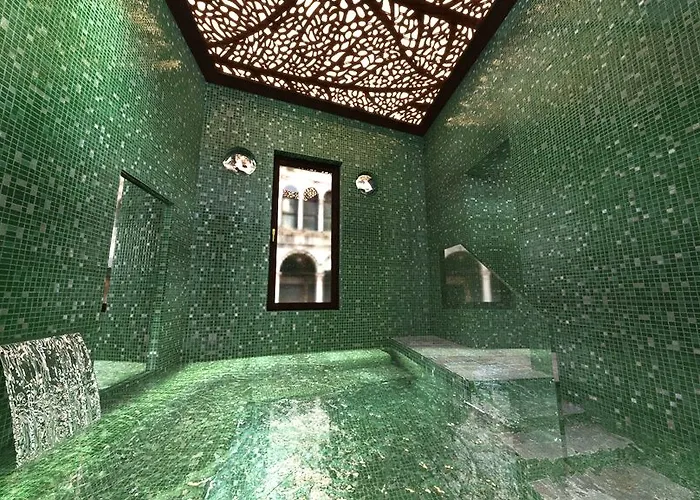 Saturnia & International 4* Venice