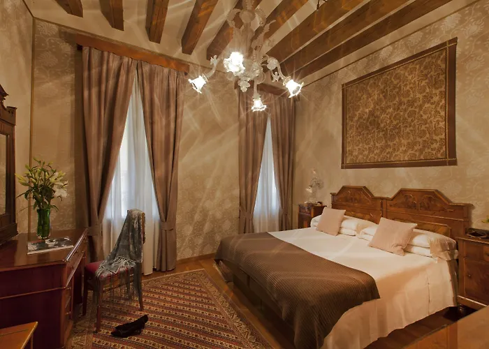 Hotel Saturnia&international