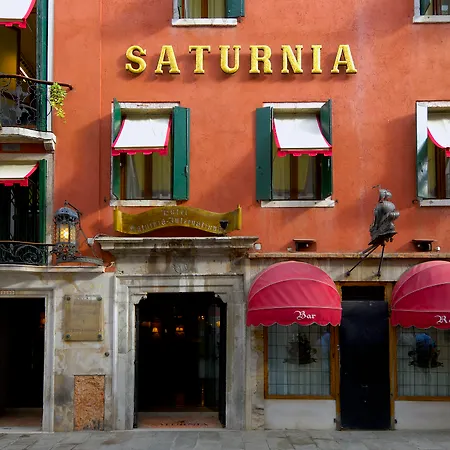 Hotel Saturnia&international