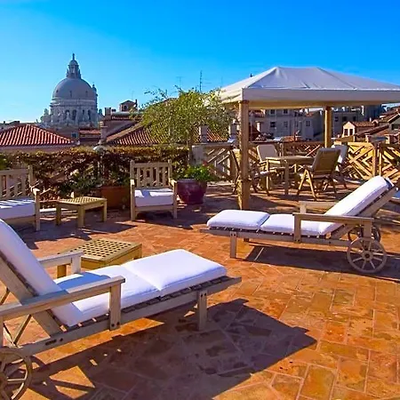 Saturnia & International 4* Venecia