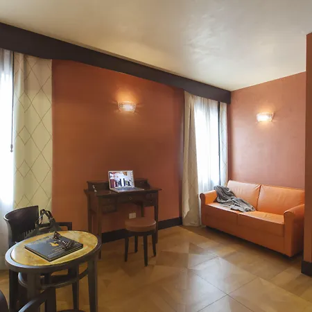 Saturnia & International Hotel 4*