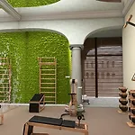 酒店 萨图瑞尼亚国际酒店 4*