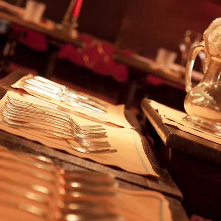 サトゥルニア ＆ インターナショナル ホテル